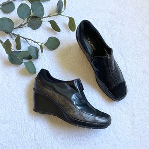 Valdini | Katy zippered wedge ankle booties